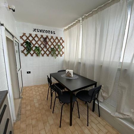 Appartement Newhouse dei Mille à Bari Extérieur photo