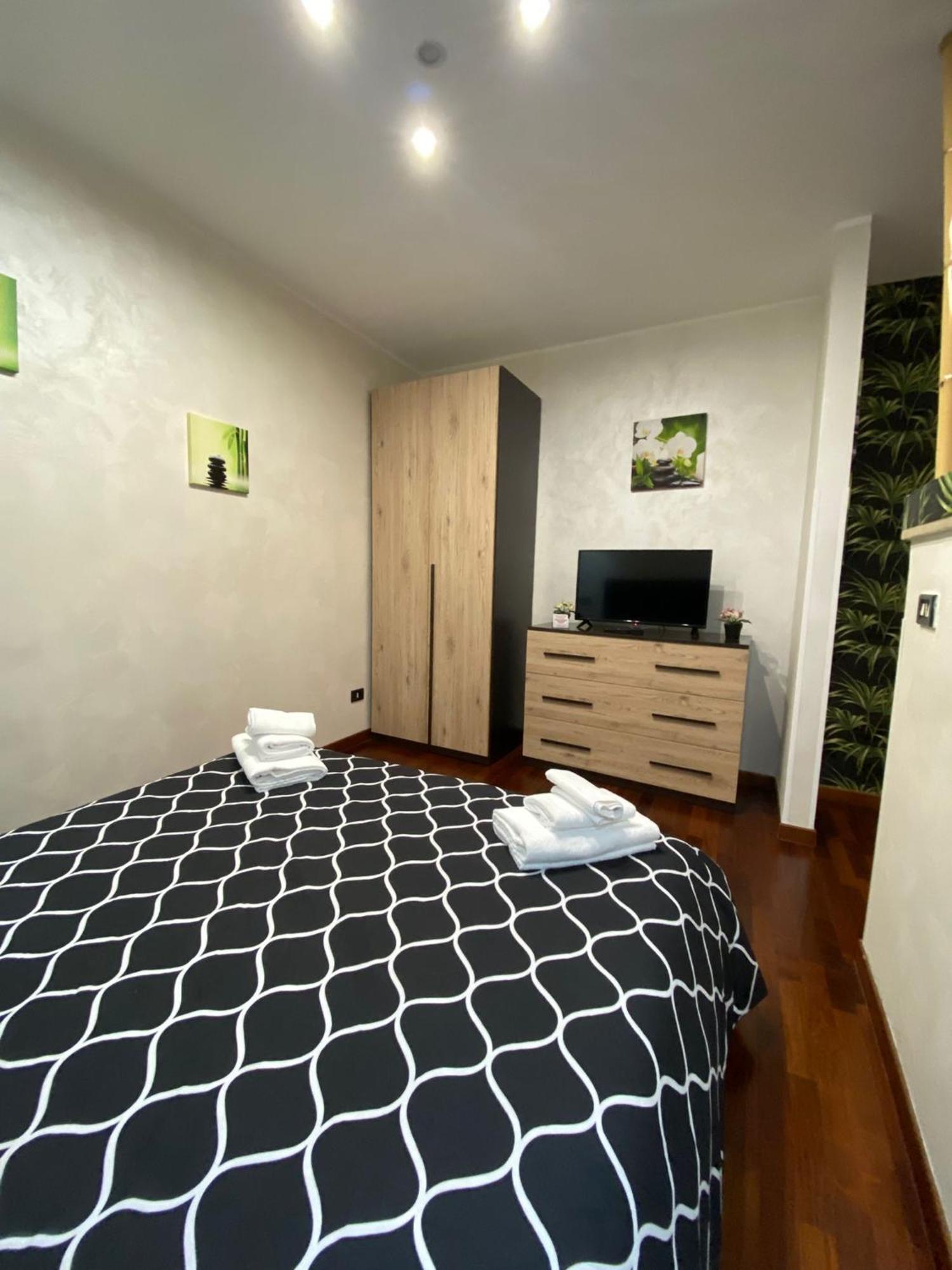 Appartement Newhouse dei Mille à Bari Extérieur photo