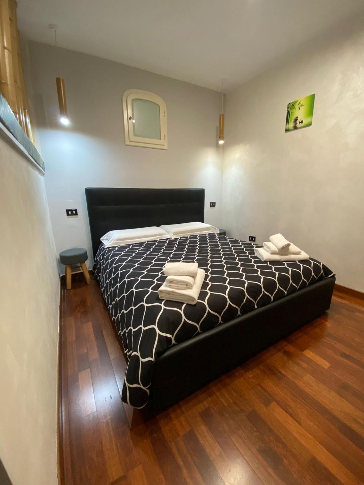Appartement Newhouse dei Mille à Bari Extérieur photo